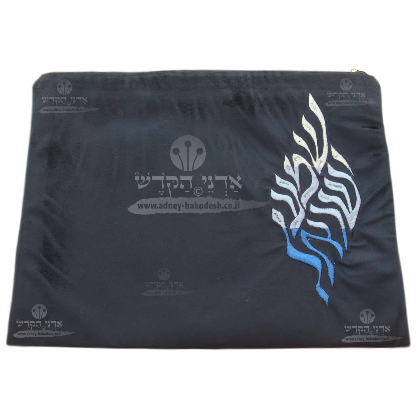 סט נרתיקים לטלית ותפילין - קטיפה בגוון כחול כהה עם עיטור "שמע ישראל"